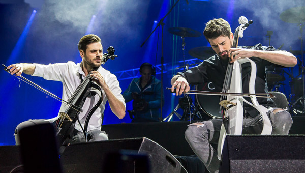 2cellos