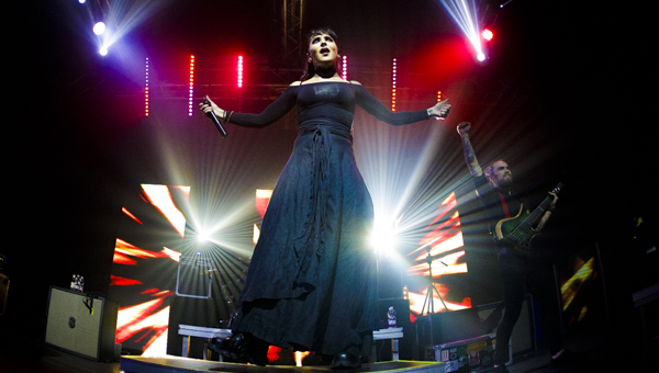 Jinjer in concerto ai Magazzini Generali di Milano 2019
