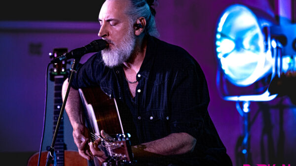 Fink in concerto all'Arca di Milano 2023 | foto di Andrea Ripamonti