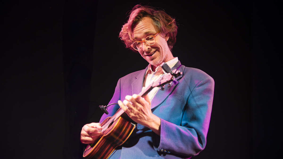 Erlend Øye e La Comitiva in concerto all'Hiroshima Mon Amour di Torino foto di Luca Moschini per www.rockon.it