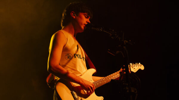 Declan McKenna + Soft Launch in concerto all'Astra Kulturhaus di Berlino foto di Pier Paolo Campo