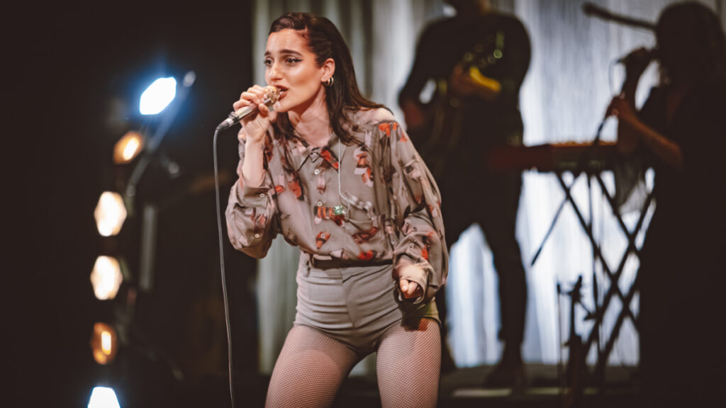 Levante in concerto al Teatro delle Muse di Ancona foto di Giulia Troncon