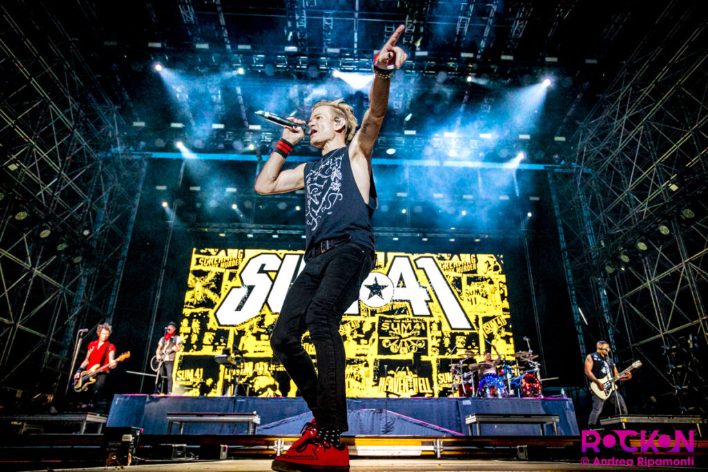 Deryck Whibley dei Sum 41 agli I-Days
