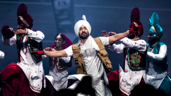 Diljit Dosanjh in concerto all'Unipol Forum di Milano foto di Andrea Ripamonti per www.rockon.it