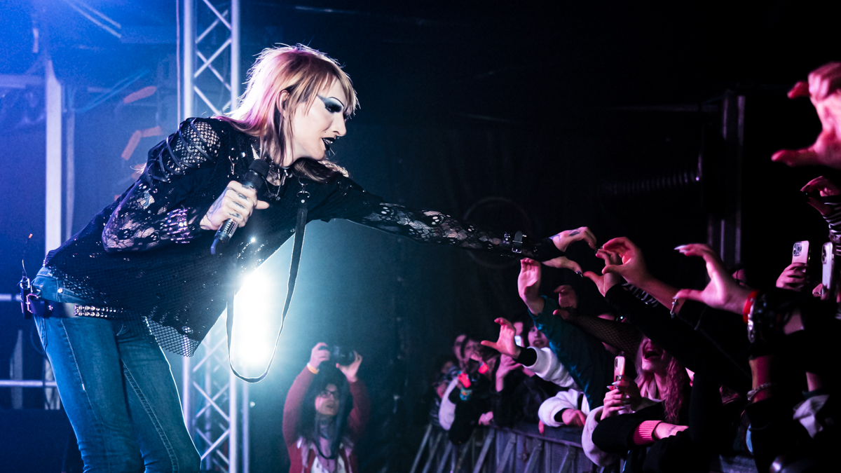 6arelyhuman Circolo Magnolia Milano