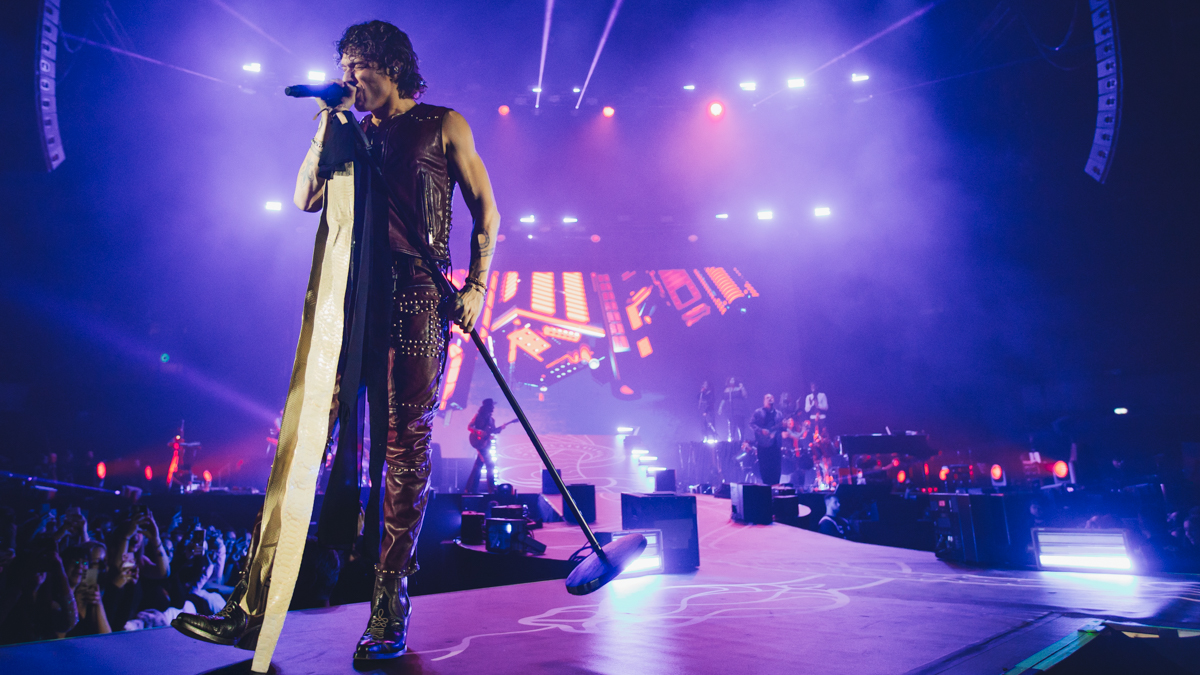 Irama in concerto all'Unipol Forum