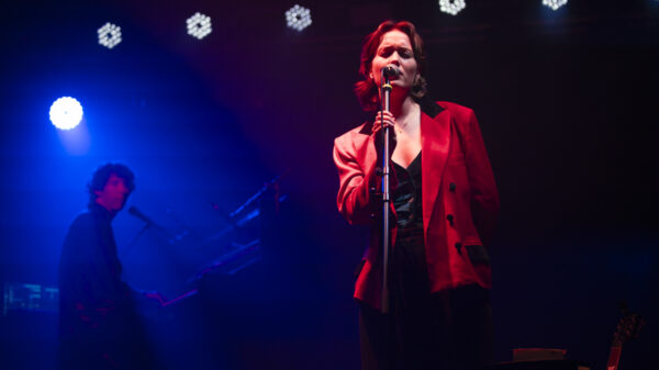 Resa Saffa Park si esibisce live all'ARCI Bellezza di Milano durante il concerto del 14 Aprile 2025