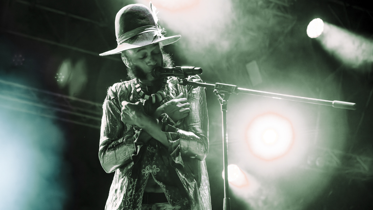 Fantastic Negrito in concerto alla Festa di Radio Onda d'Urto di Brescia foto 2025