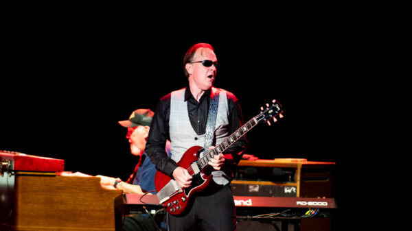 Joe Bonamassa in concerto all'Auditorium Parco della Musica Ennio Morricone di Roma foto di Mirko Pizzichini