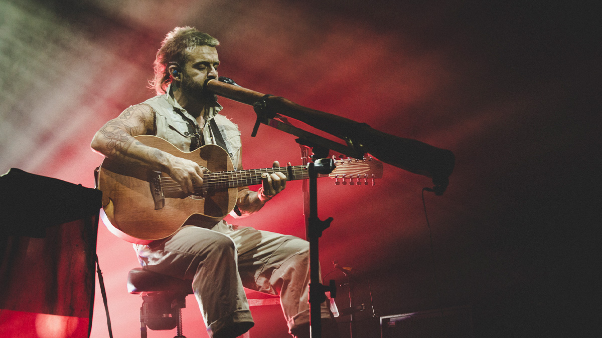 Xavier Rudd in concerto all'Alcatraz di Milano 2022, foto di Claudia Mazza