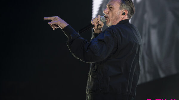 Neffa in concerto all’Unipol Forum di Assago foto di Alessia Belotti per www.rockon.it