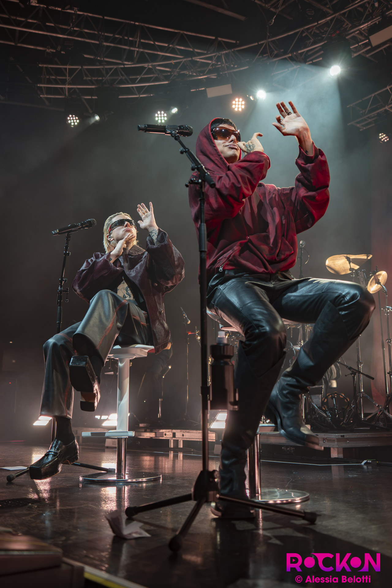 Ca7riel & Paco Amoroso in concerto al Fabrique di Milano