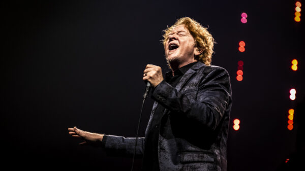 Simply Red - Mick Hucknall - 40th Anniversary Tour - Nelson Mandela Forum - Firenze - 2025
