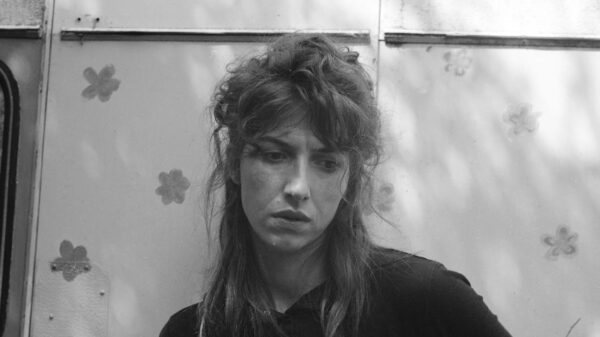 Aldous Harding | foto Emma Wallbanks