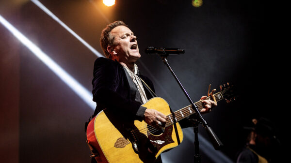 Kiefer Sutherland in concerto a Milano 2020 | foto di Roberto Finizio