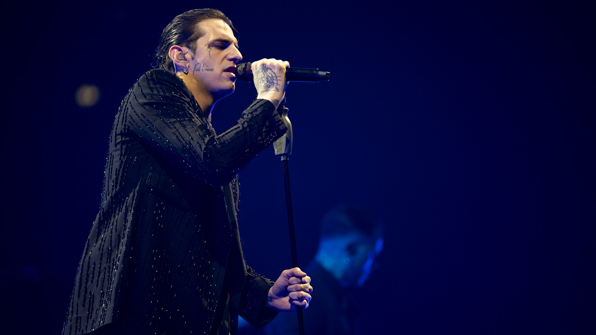 Achille Lauro in concerto al Palazzo dello Sport di Roma Marzo 26