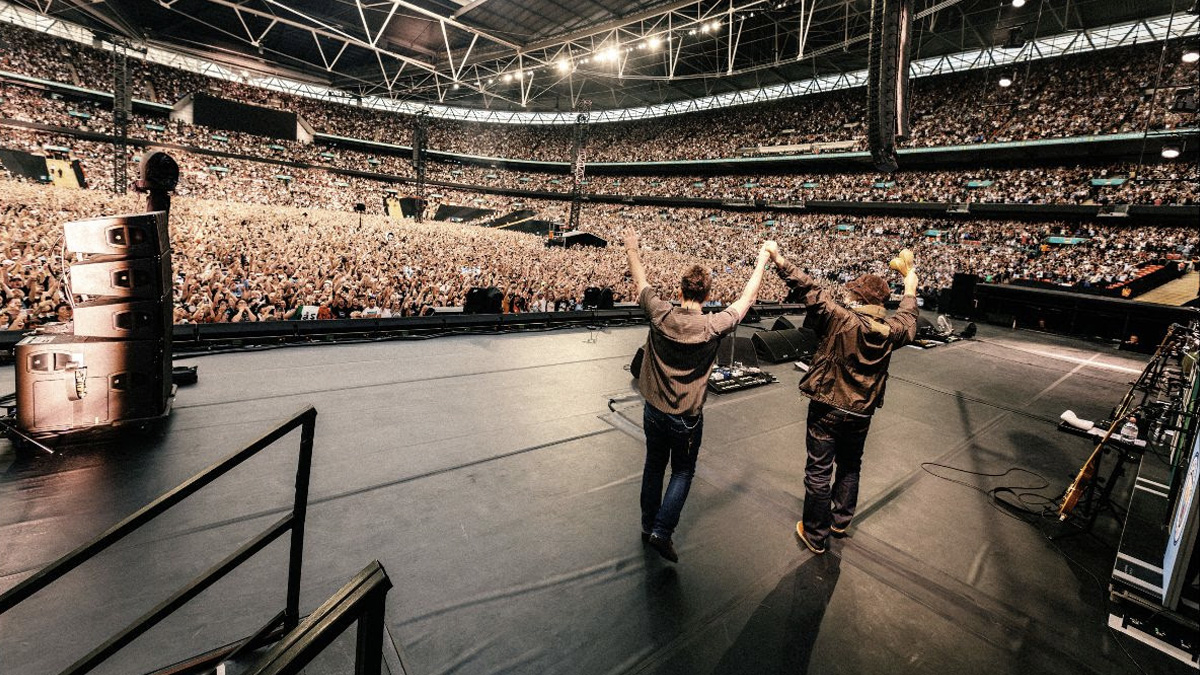 OASIS - [Photo Credit - Joshua Halling]